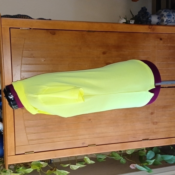 GILDAN POLO SHIRT - Picture 4 of 8